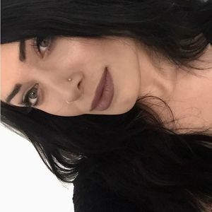 Meet your Posher, Zoee